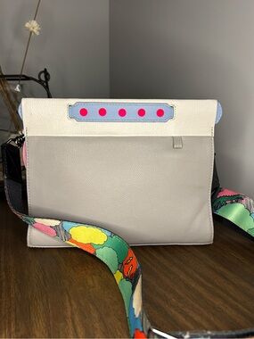 Min & Mon Vali Gray Leather Crossbody Bag Graphic Strap